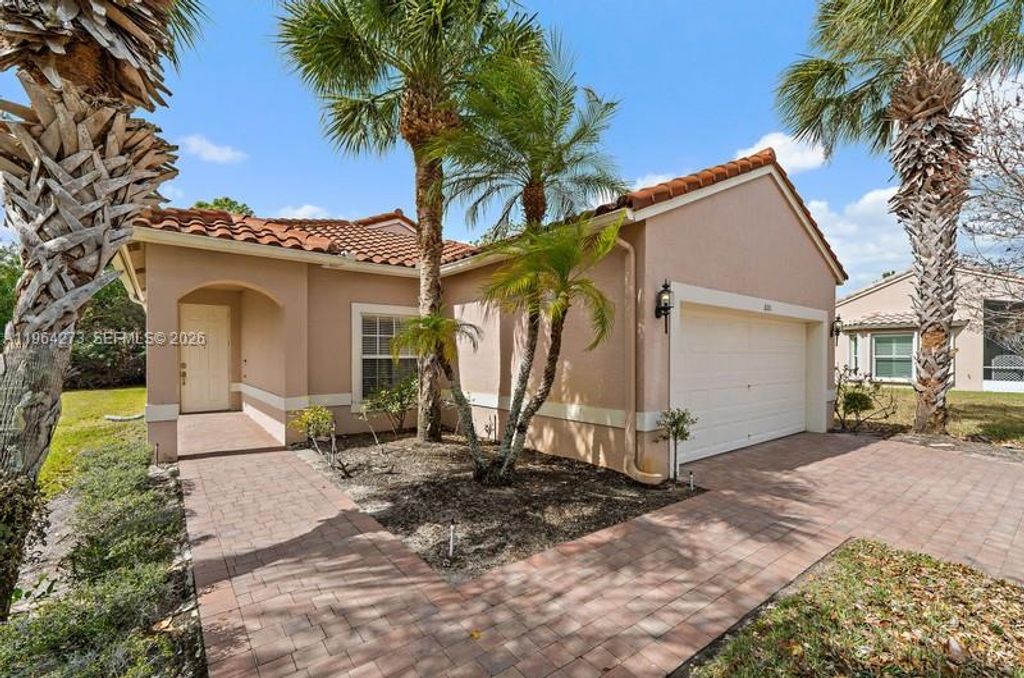 Photo of 600 NW Treves Ct, Port St Lucie, FL 34986 (MLS # A11964273)