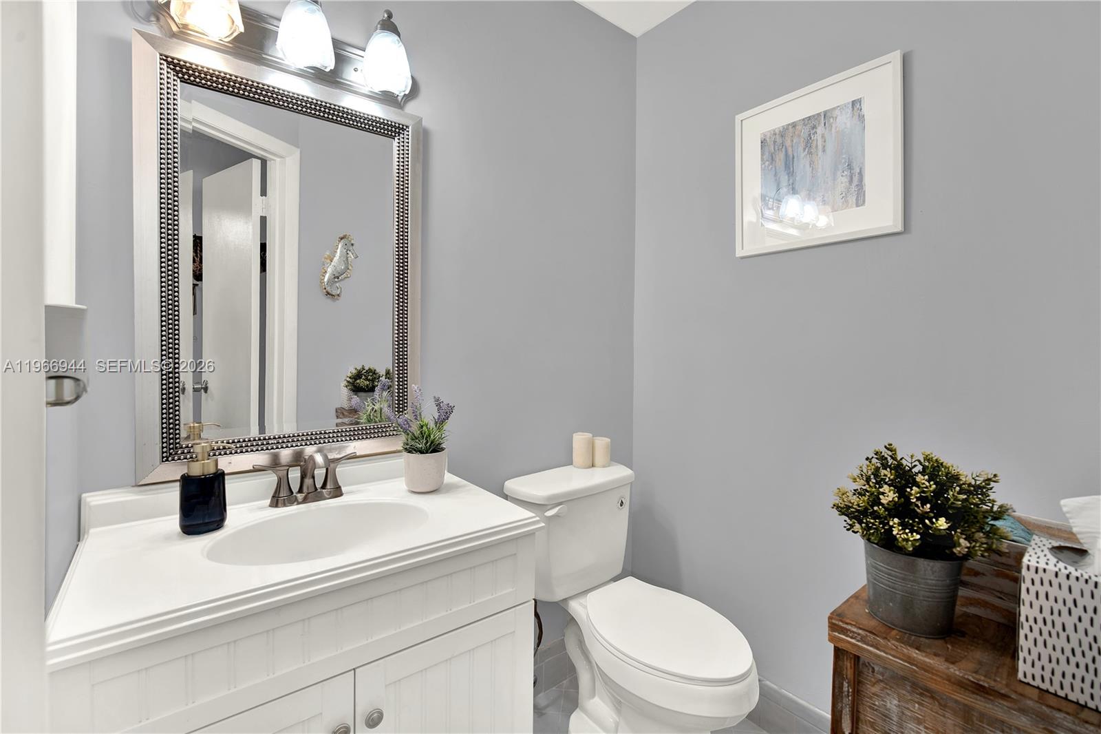 GOLDEN RAINTREE IV-B COND - Residential