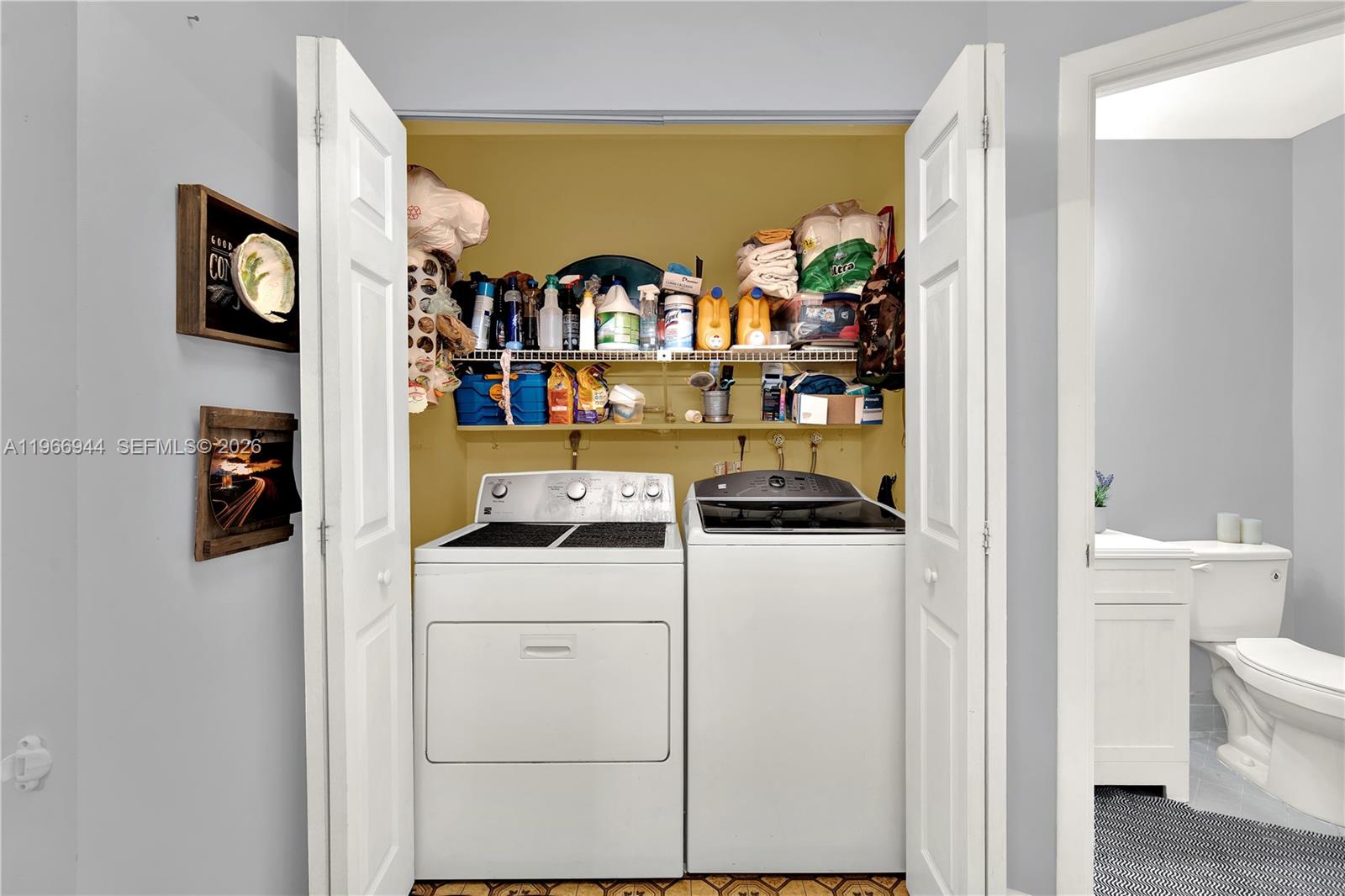 GOLDEN RAINTREE IV-B COND - Residential