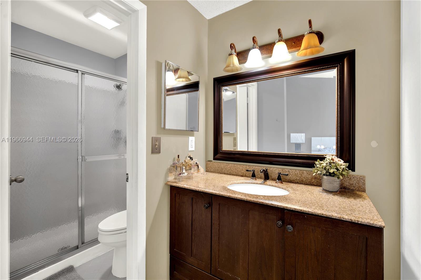 GOLDEN RAINTREE IV-B COND - Residential