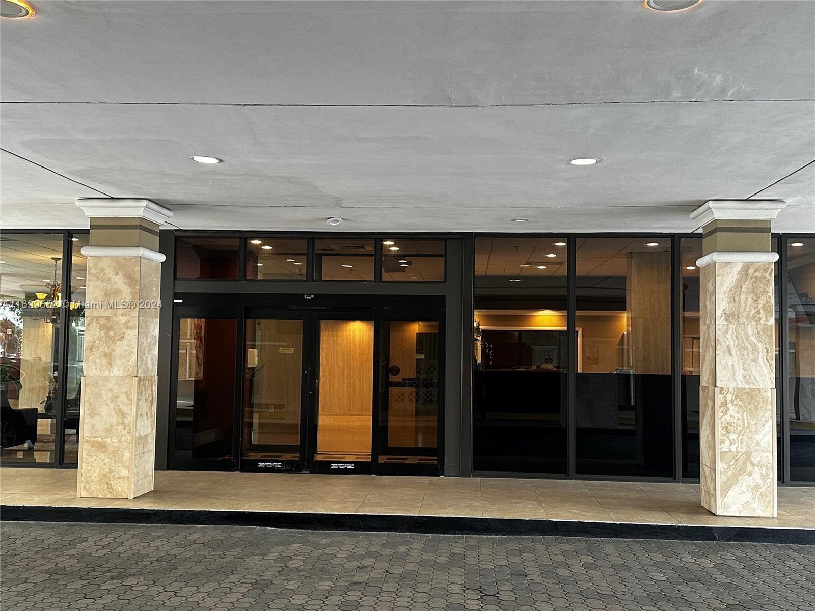 COASTAL TOWERS CONDO - Residential Lease