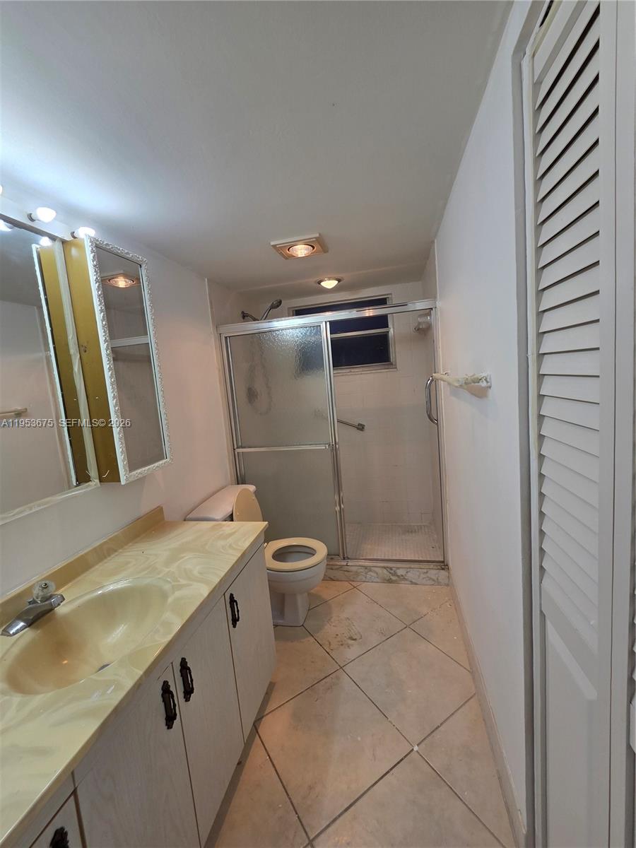 VICTORIA VILLAGE K CONDO - Residential