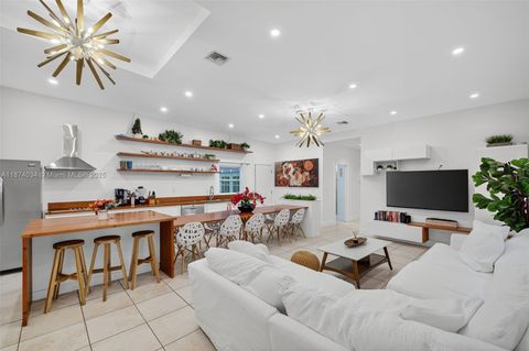 Photo of 1120 NE 2nd Ave, Fort Lauderdale, FL 33304 (MLS # A11874034)