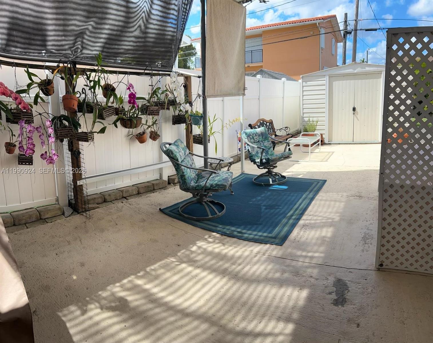 PALM ESTATES - Residential