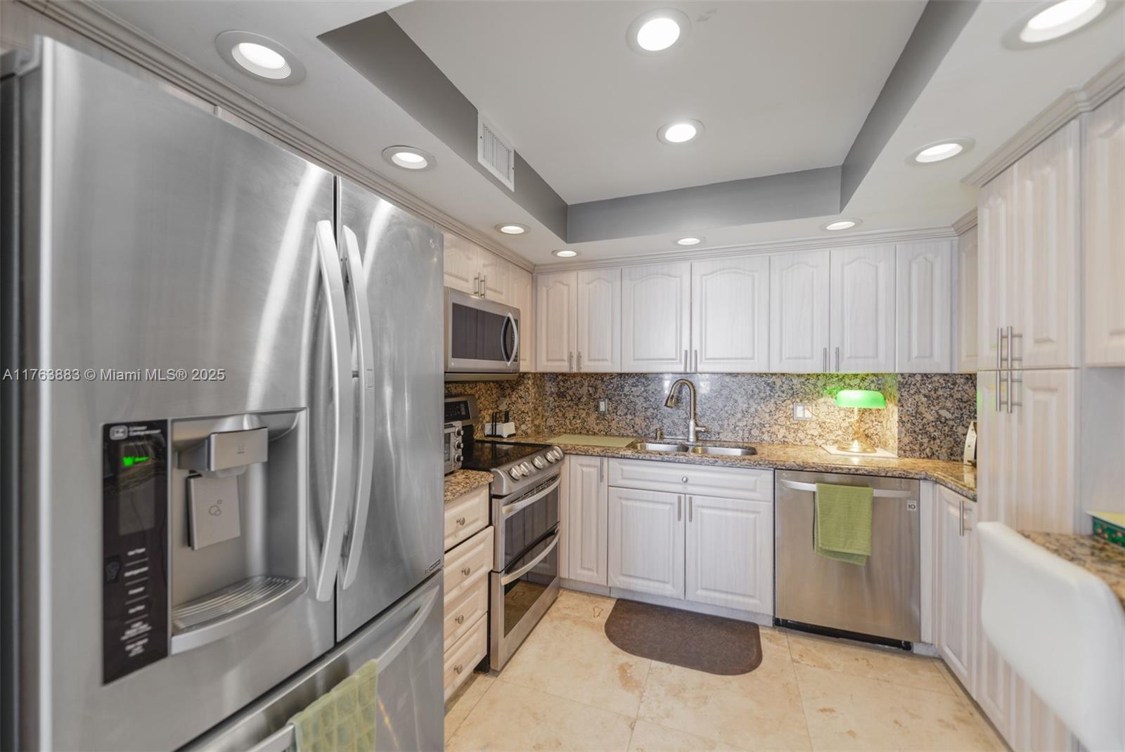 HEMISPHERES CONDO - Residential