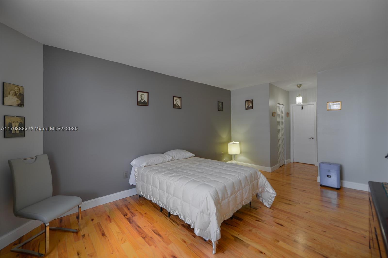 HEMISPHERES CONDO - Residential