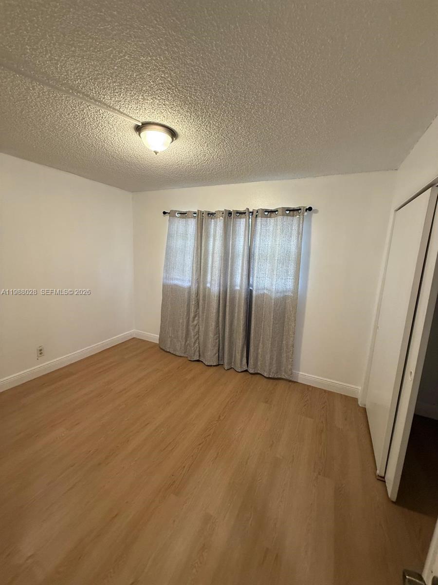 PARKSIDE TOWERS CONDO - Residential Lease