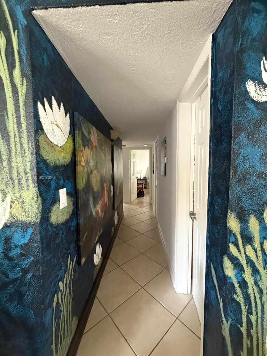 GALLOWOOD CONDO - Residential