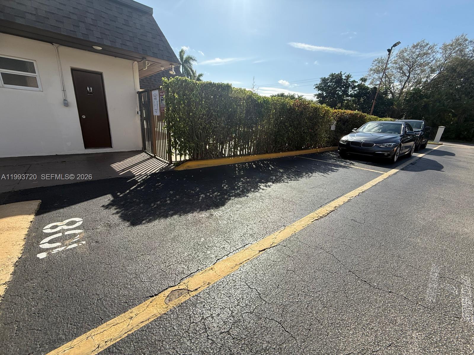 GALLOWOOD CONDO - Residential