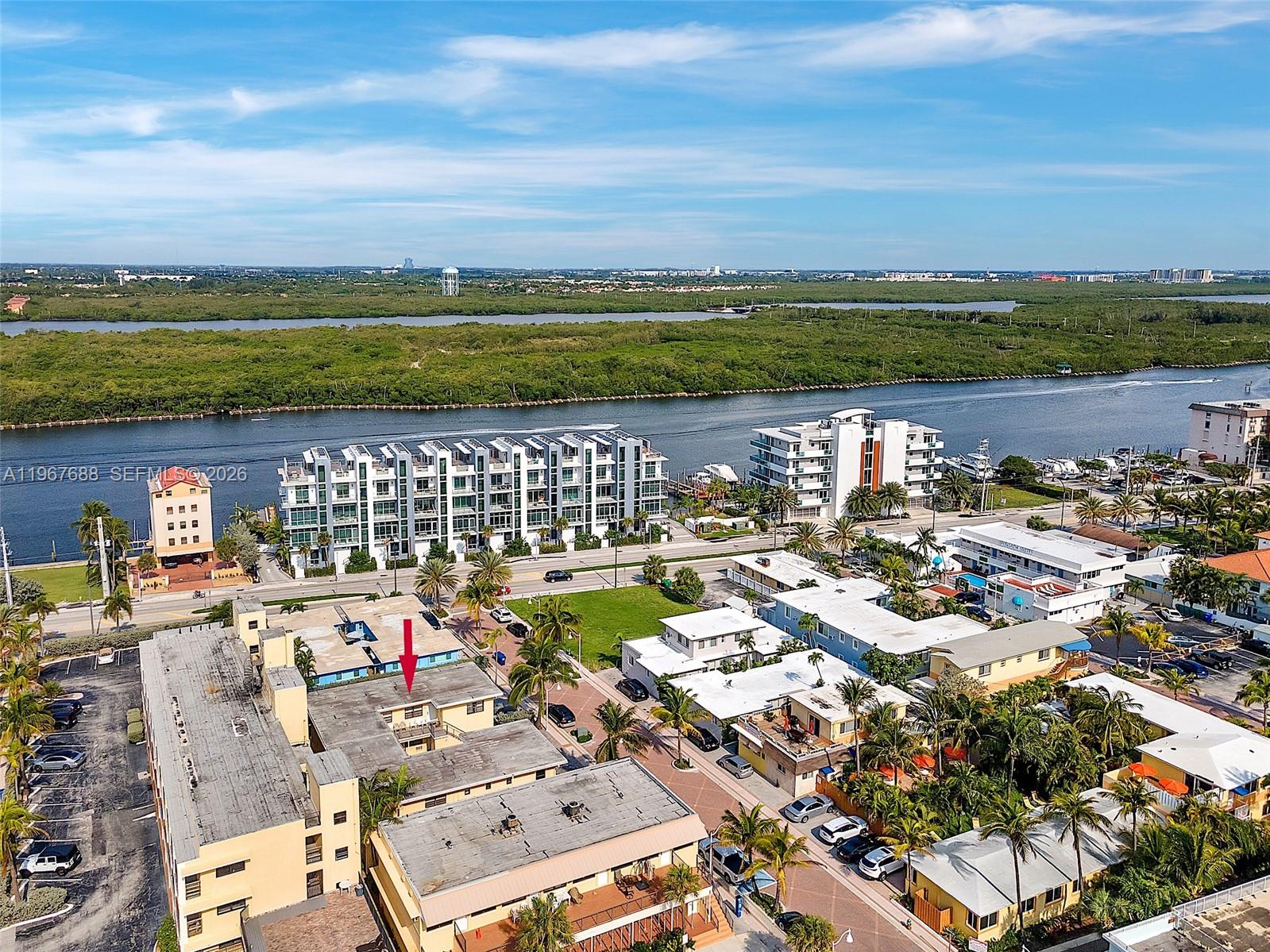 BEACH TERRACE RESORT COND - Residential