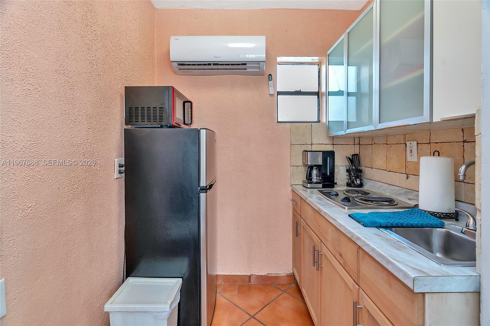 BEACH TERRACE RESORT COND - Residential