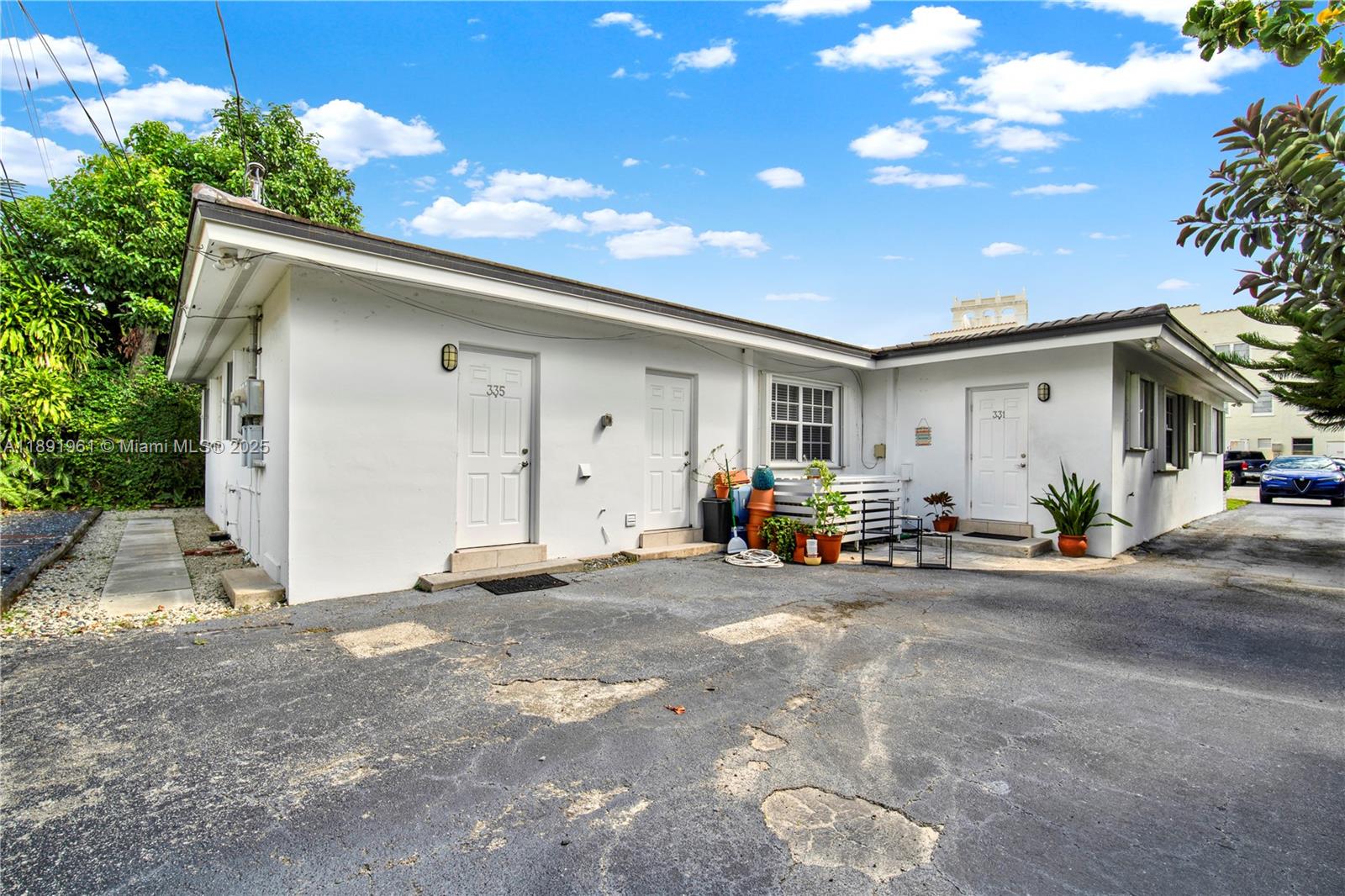 CORAL GABLES CRAFTS SEC - Residential Lease