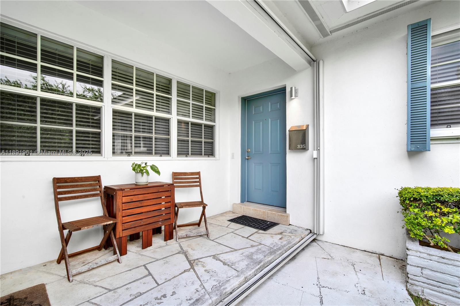 CORAL GABLES CRAFTS SEC - Residential Lease
