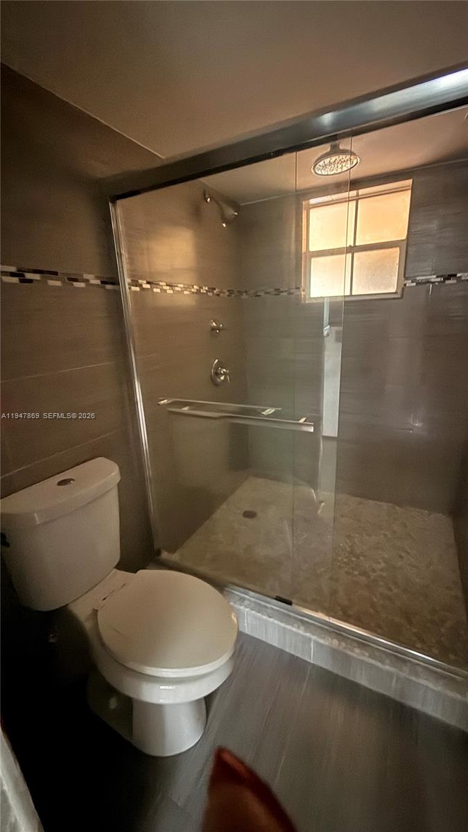 CHATEAU DE VILLE CONDO - Residential