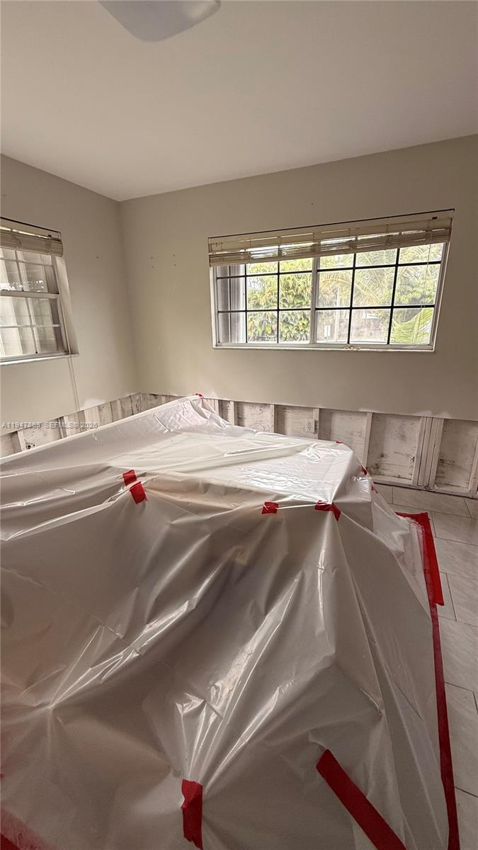 CHATEAU DE VILLE CONDO - Residential