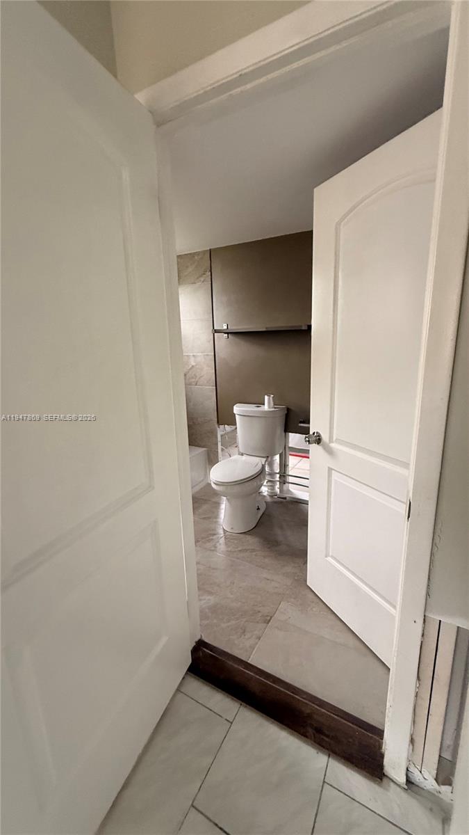 CHATEAU DE VILLE CONDO - Residential