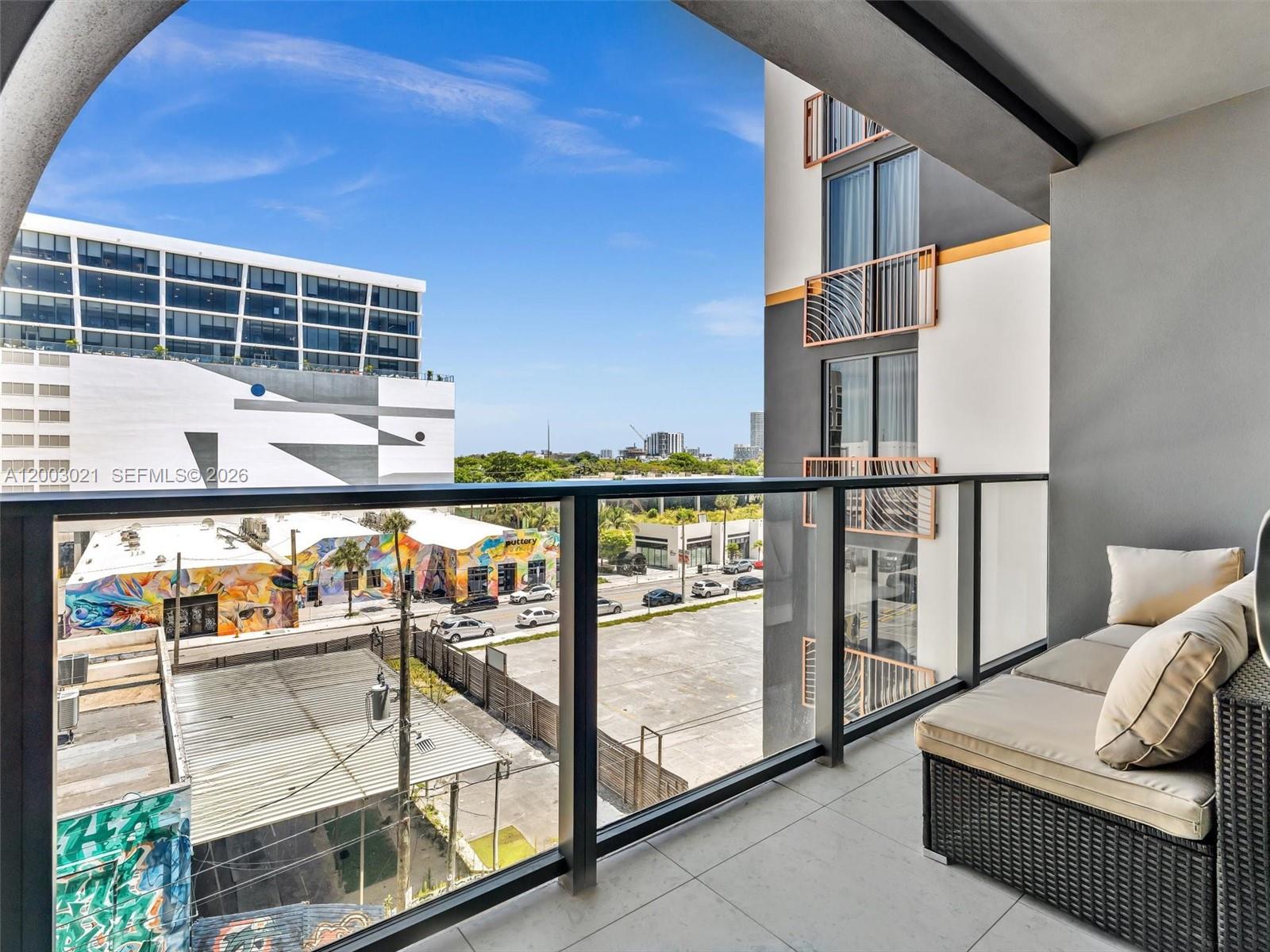 2700 NW 2nd Ave 439