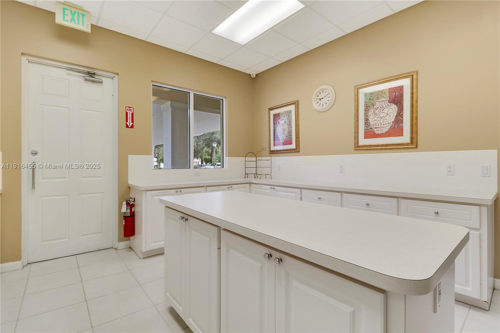 ISLES AT PALM BEACH GARDEN - Residential