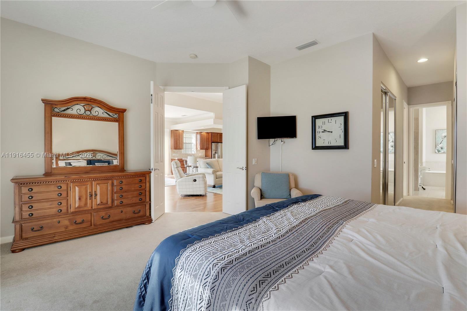 ISLES AT PALM BEACH GARDEN - Residential