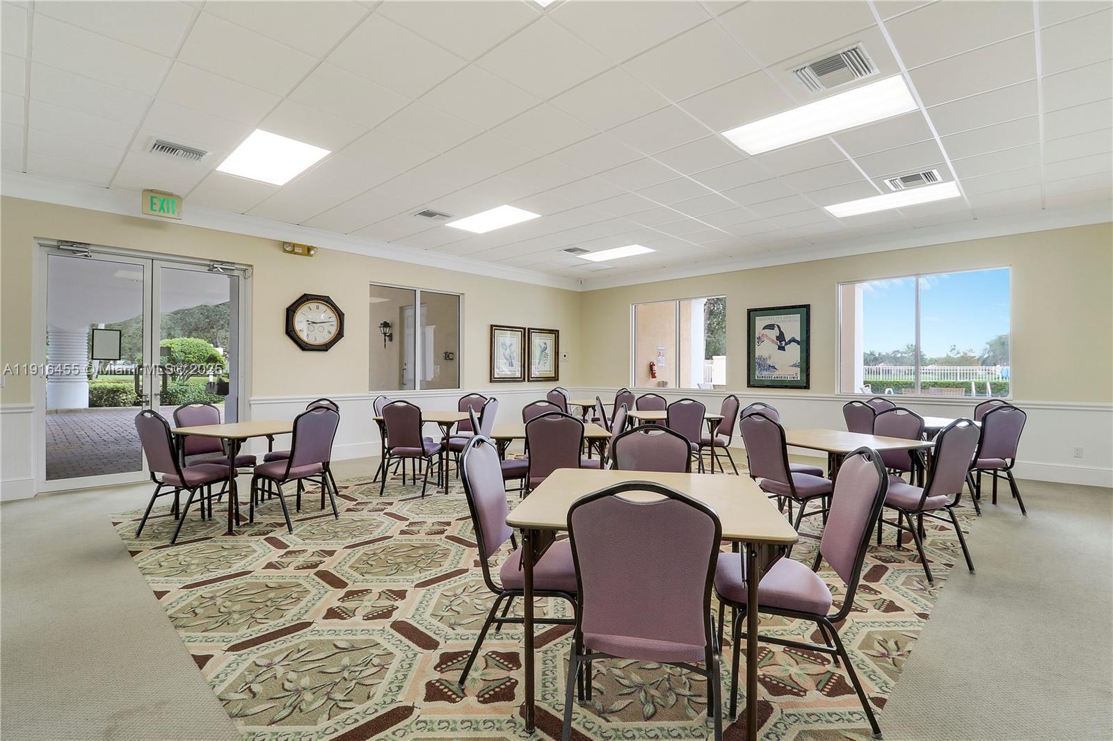 ISLES AT PALM BEACH GARDEN - Residential