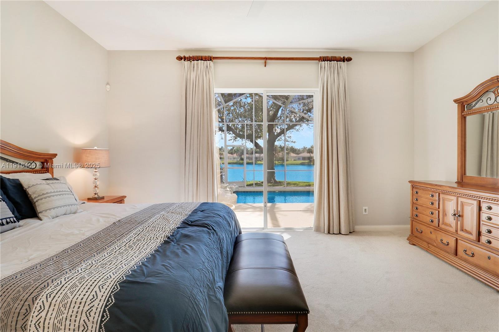 ISLES AT PALM BEACH GARDEN - Residential