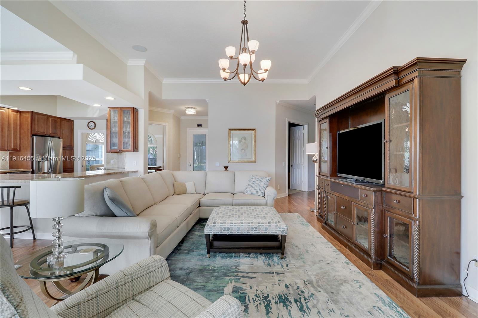 ISLES AT PALM BEACH GARDEN - Residential