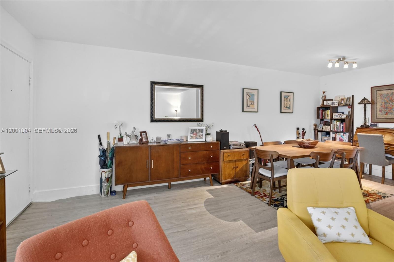 NEW HAMPTON AT CENTURY VI - Residential