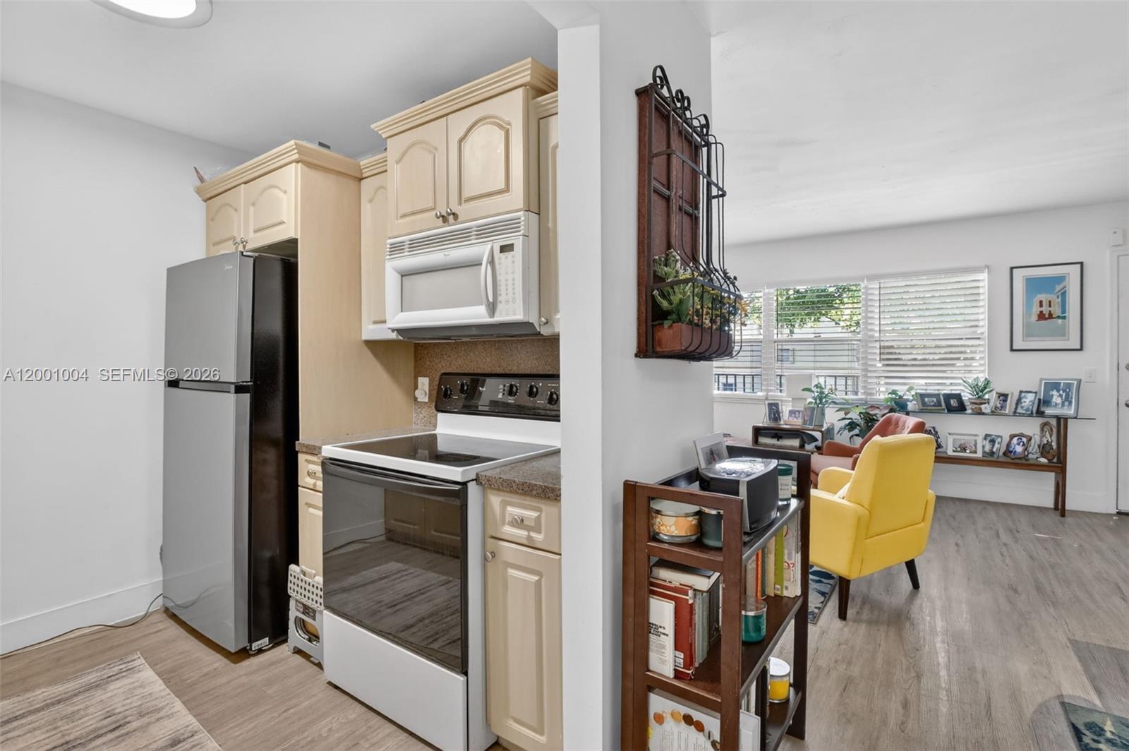 NEW HAMPTON AT CENTURY VI - Residential