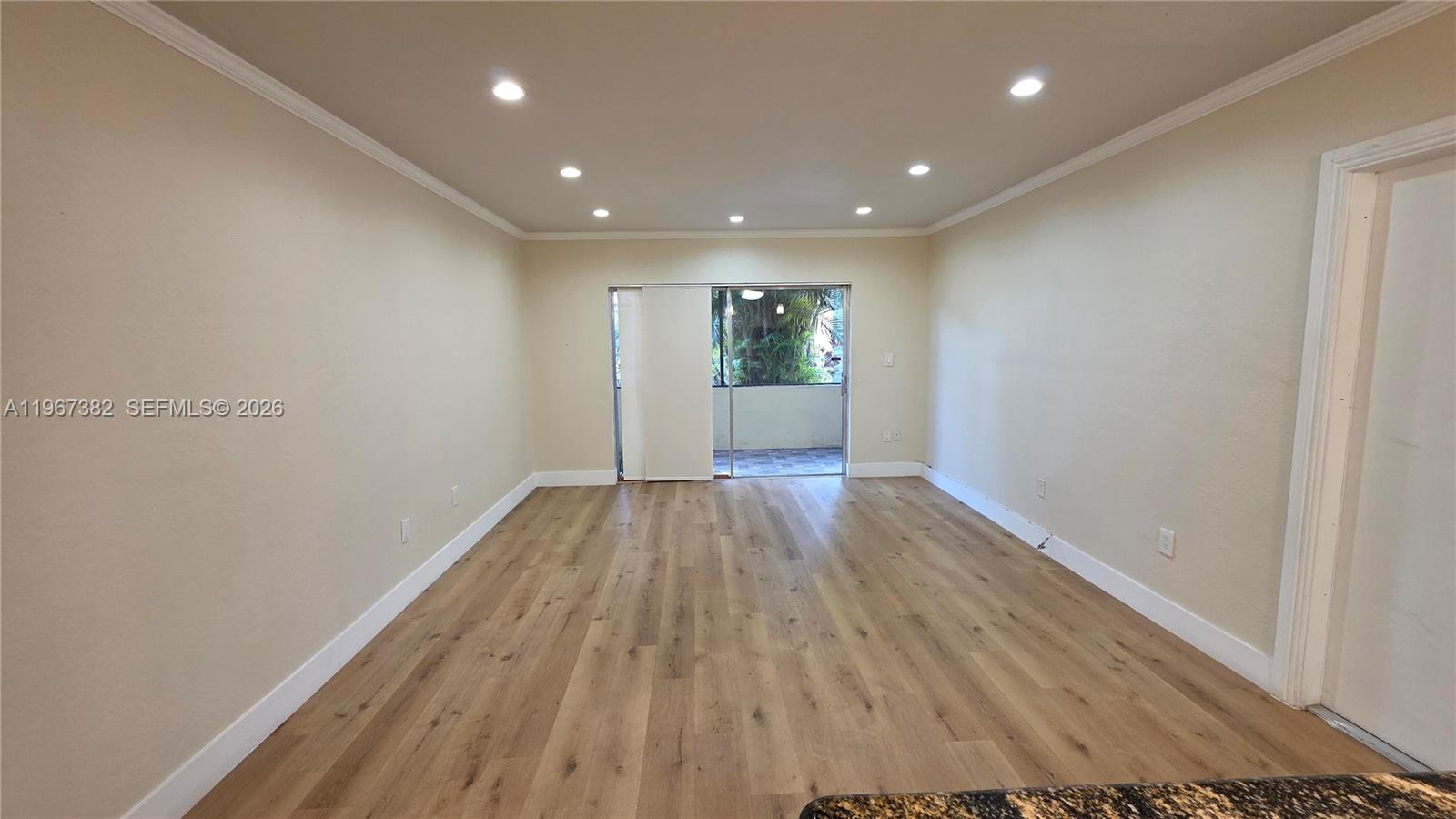 LAKEWOOD VILLAS CONDO - Residential
