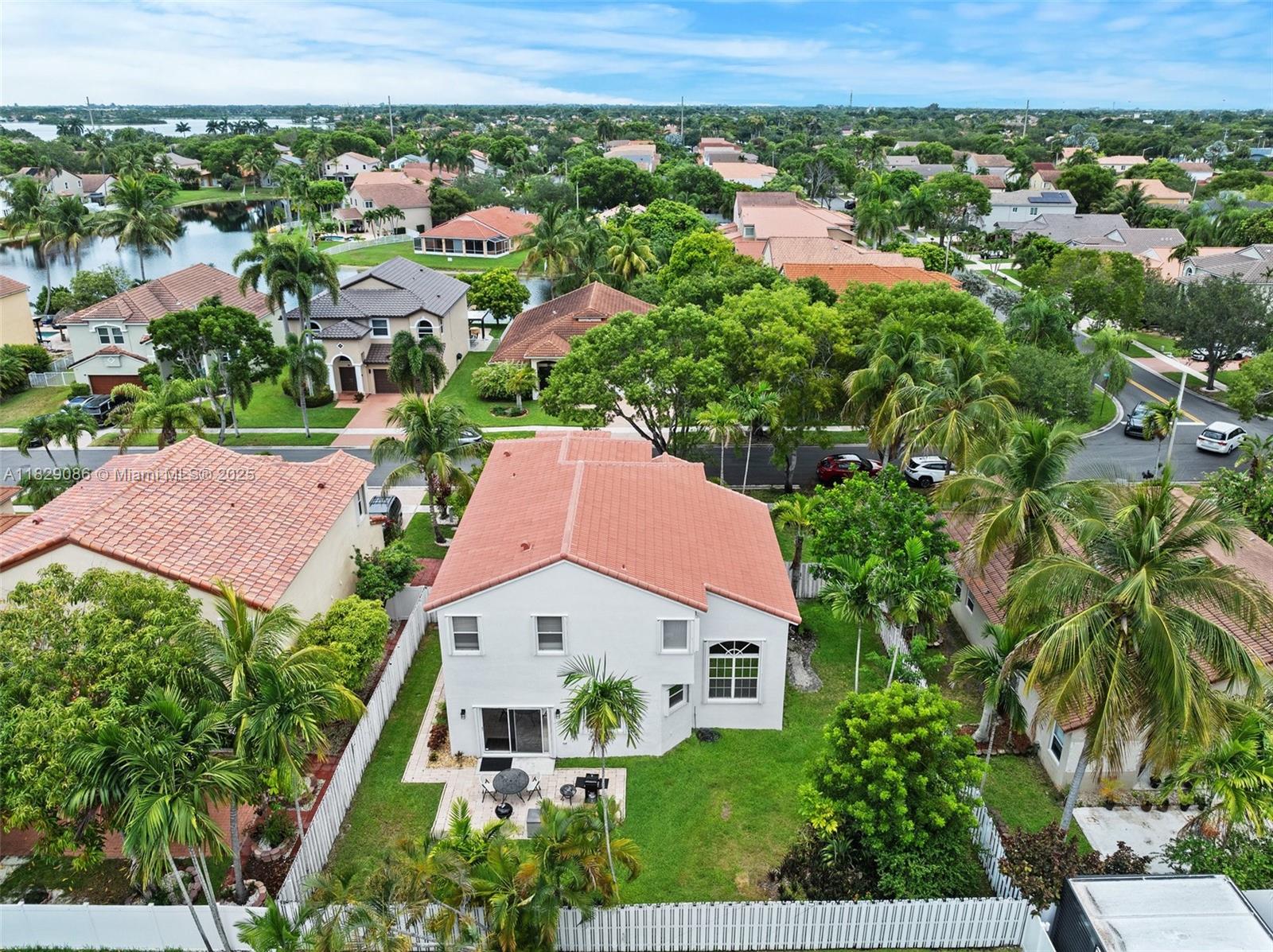 960 NW 185th Ave