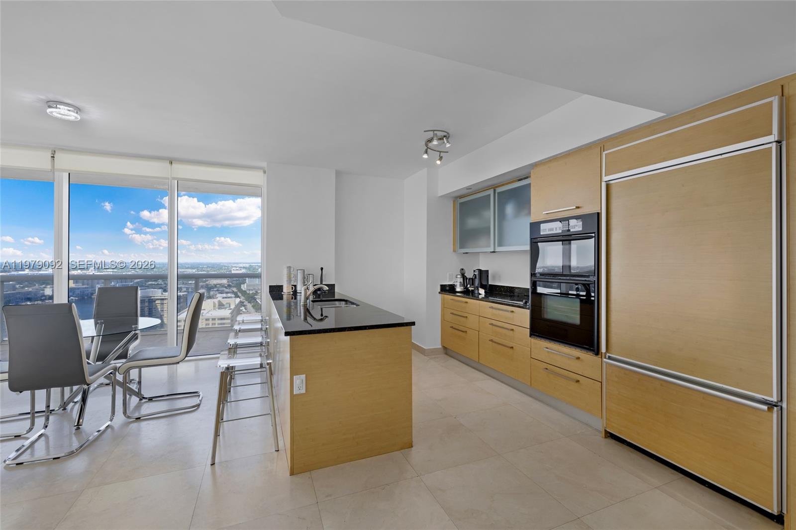 BEACH CLUB TWO CONDO - Residential Lease