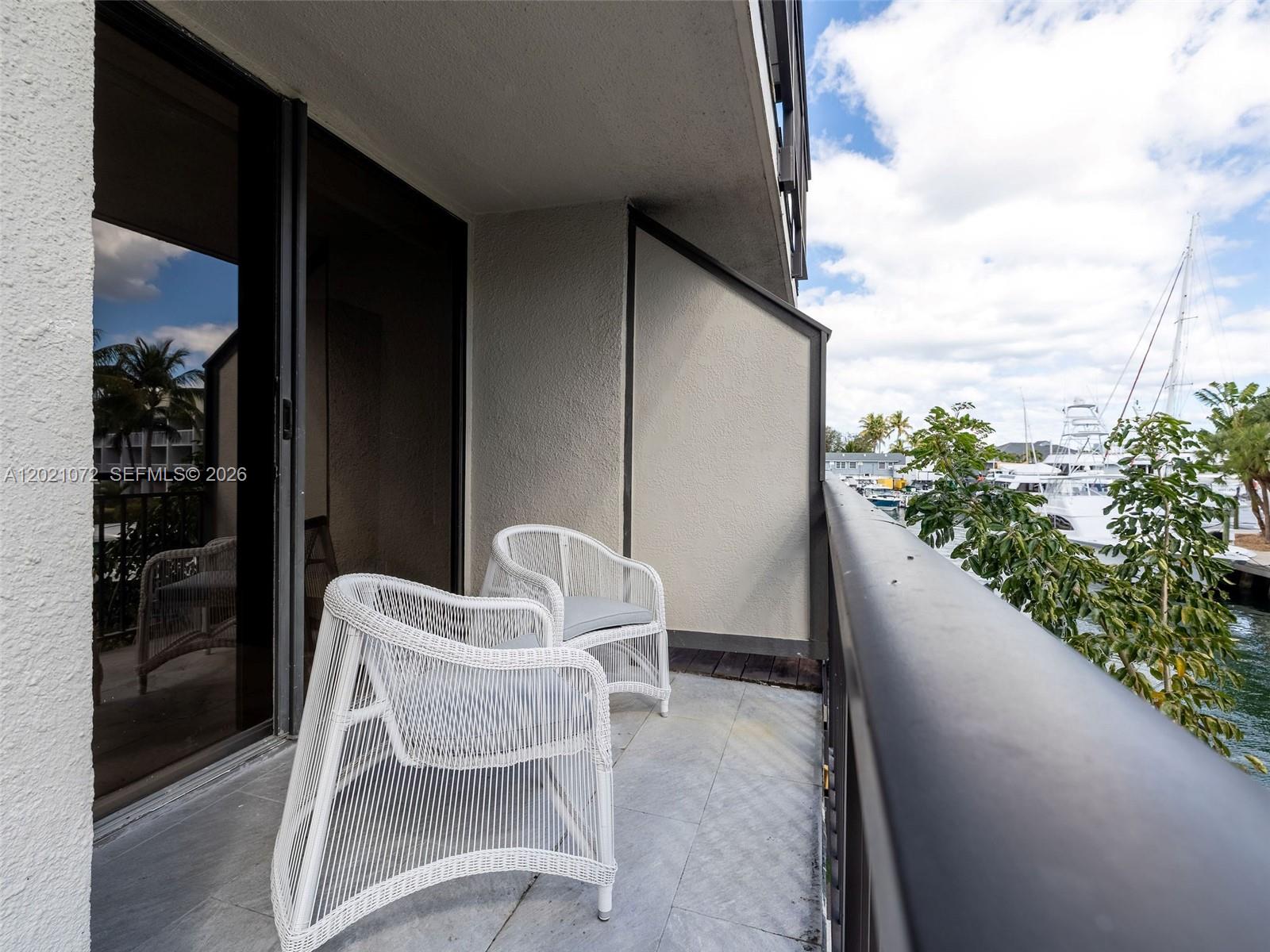 PORTSIDE YACHT CLUB CONDO - Residential