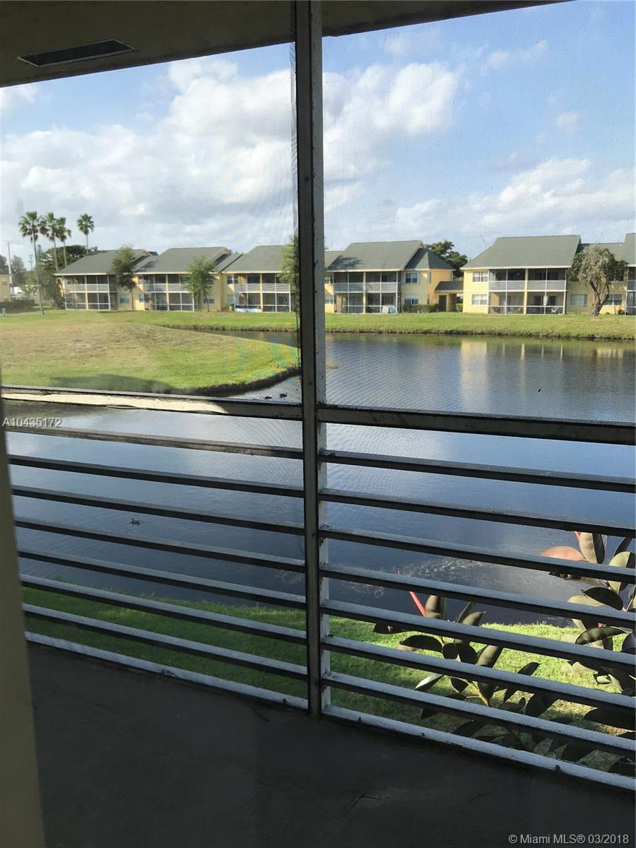 BREEZES AT PALM AIRE COND - Residential Lease