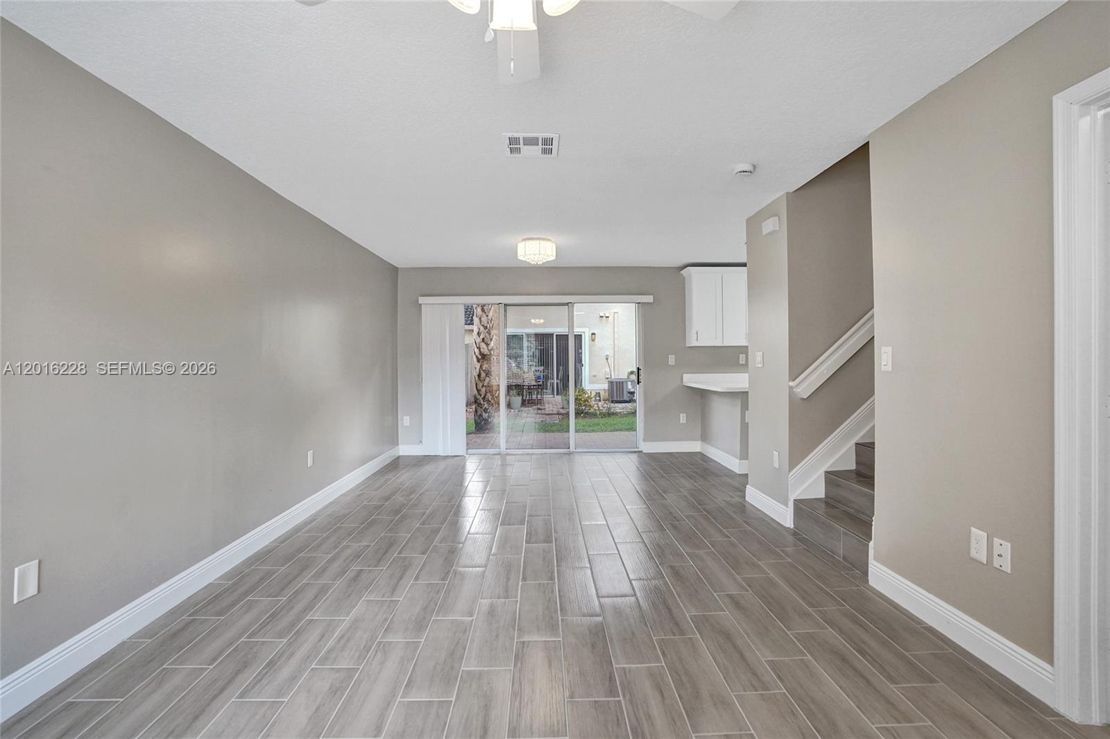 PEMBROKE ISLES 1 - Residential Lease