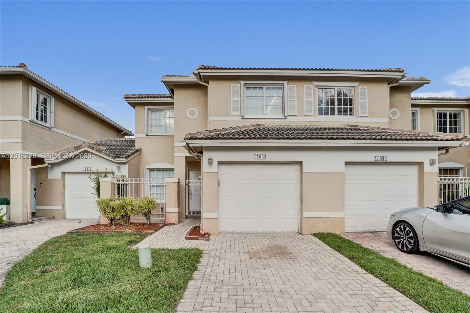 PEMBROKE ISLES 1 - Residential Lease