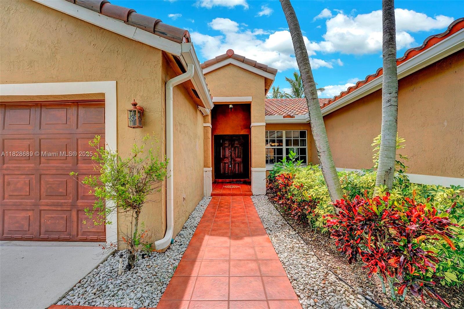 275 SW 198th Ter