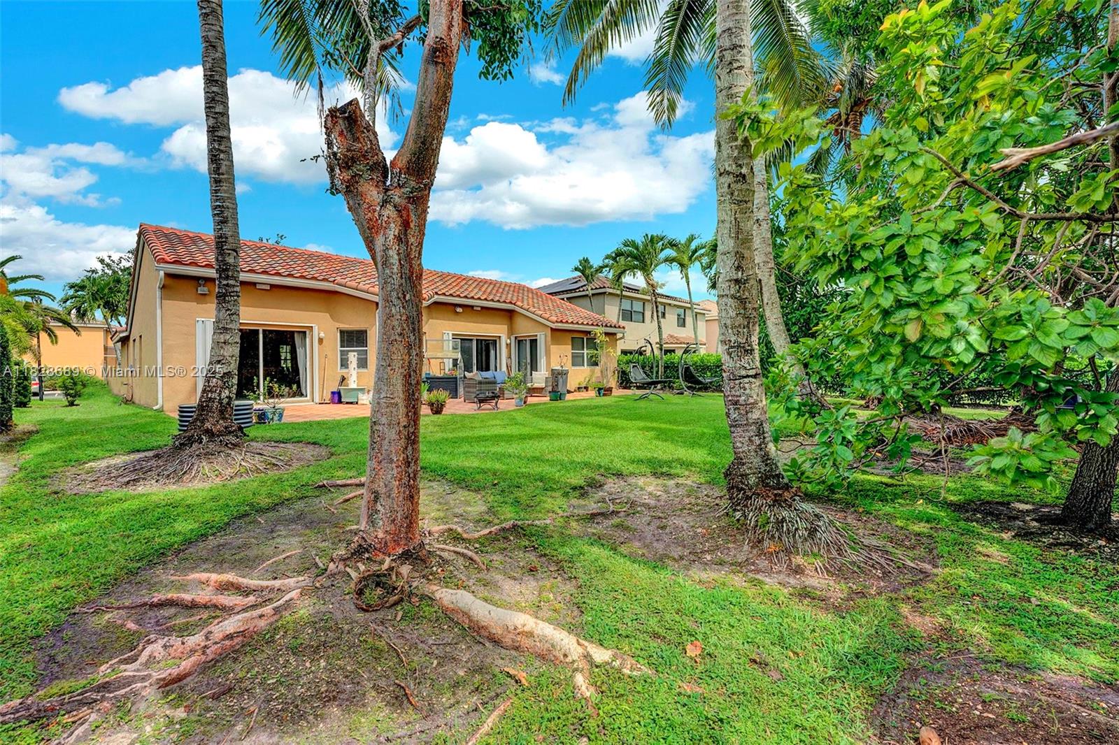 PEMBROKE SPRINGS PLAT - Residential