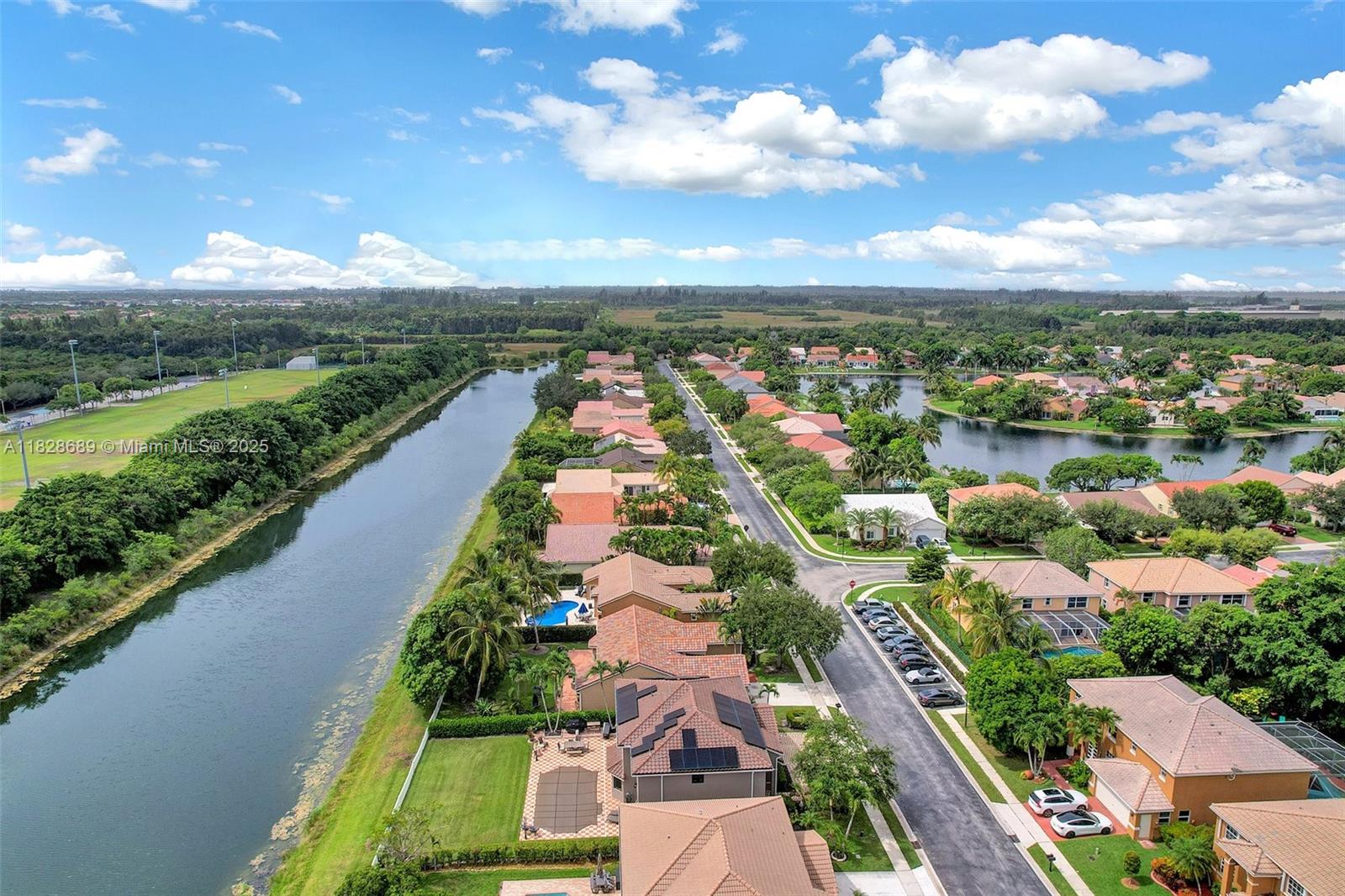 PEMBROKE SPRINGS PLAT - Residential