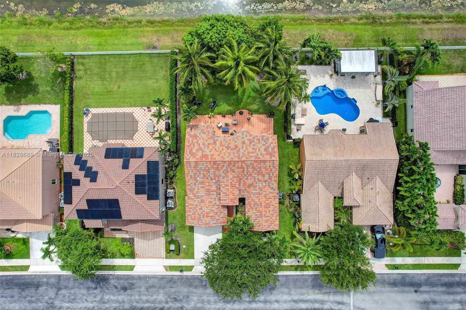 PEMBROKE SPRINGS PLAT - Residential