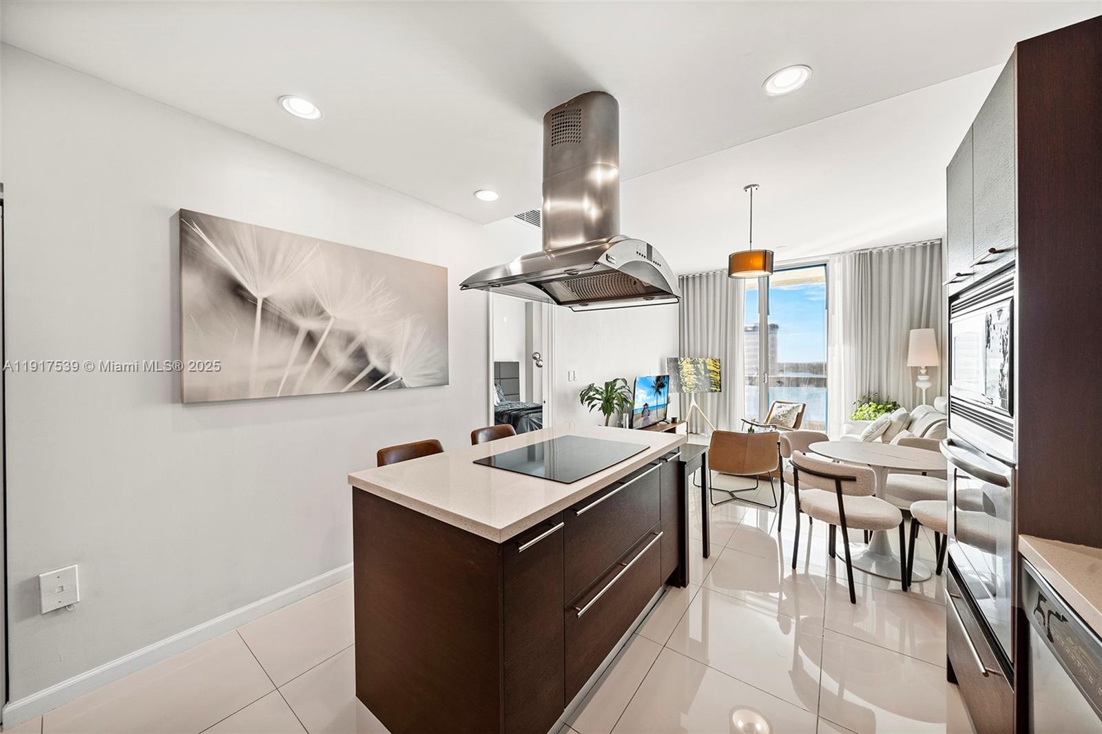 ELOQUENCE ON THE BAY COND - Residential Lease