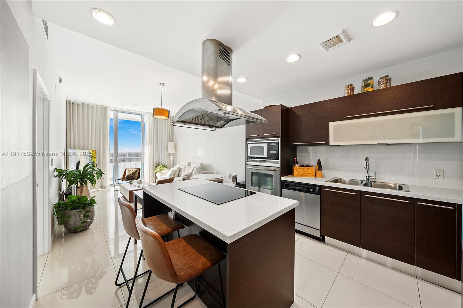 ELOQUENCE ON THE BAY COND - Residential Lease