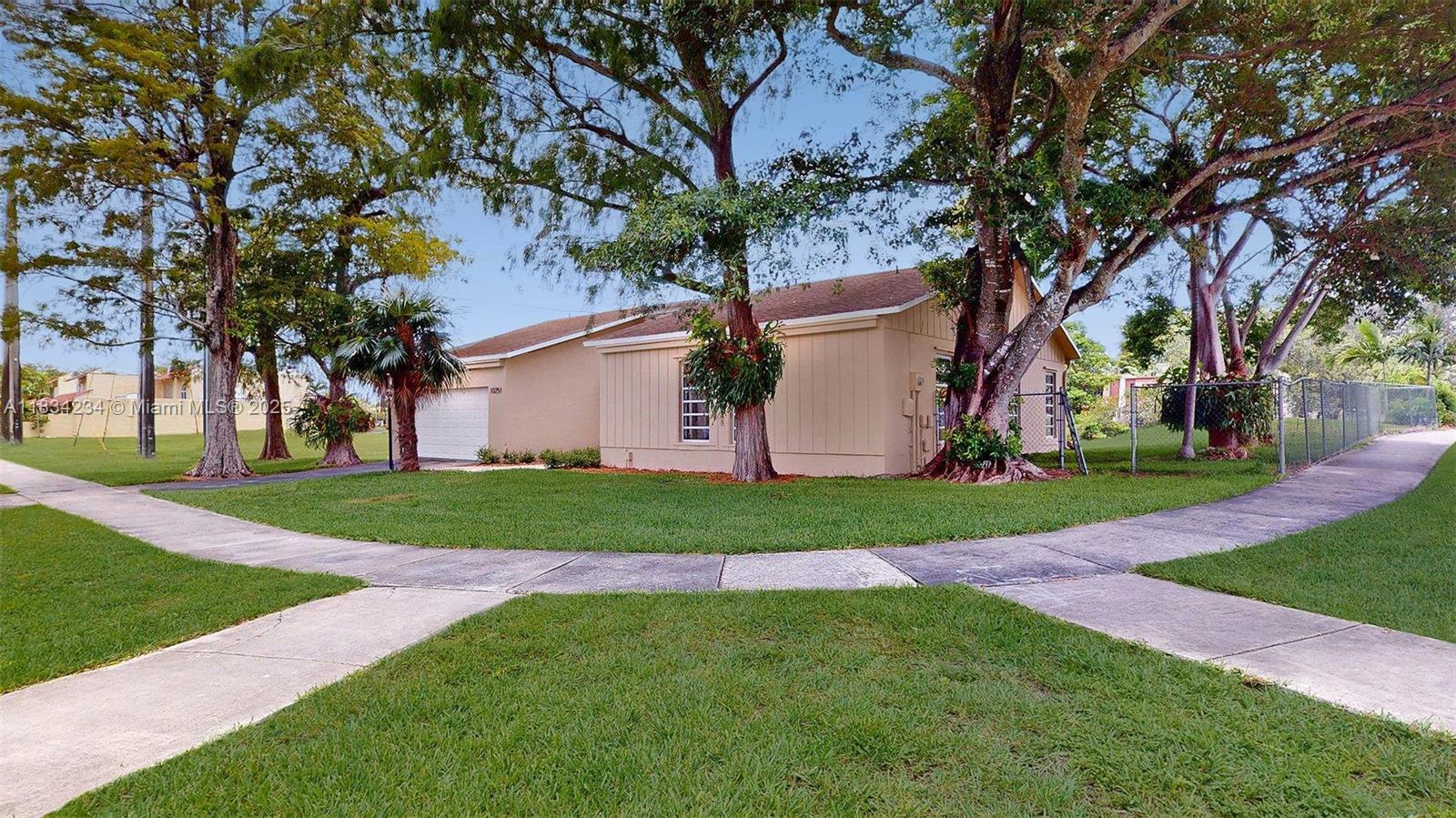 10251 SW 80th St 0
