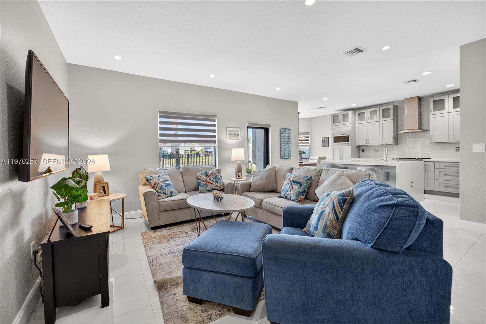 SILVER PALM EAST SEC ONE - Residential