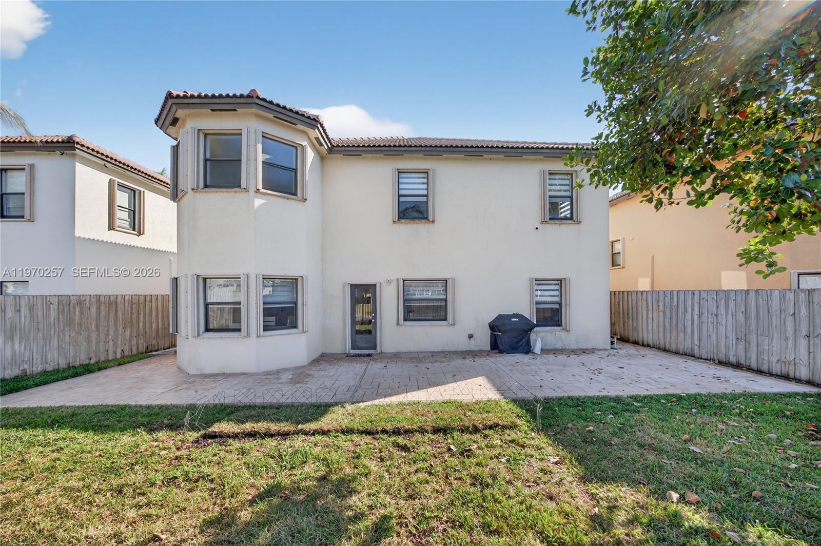 SILVER PALM EAST SEC ONE - Residential