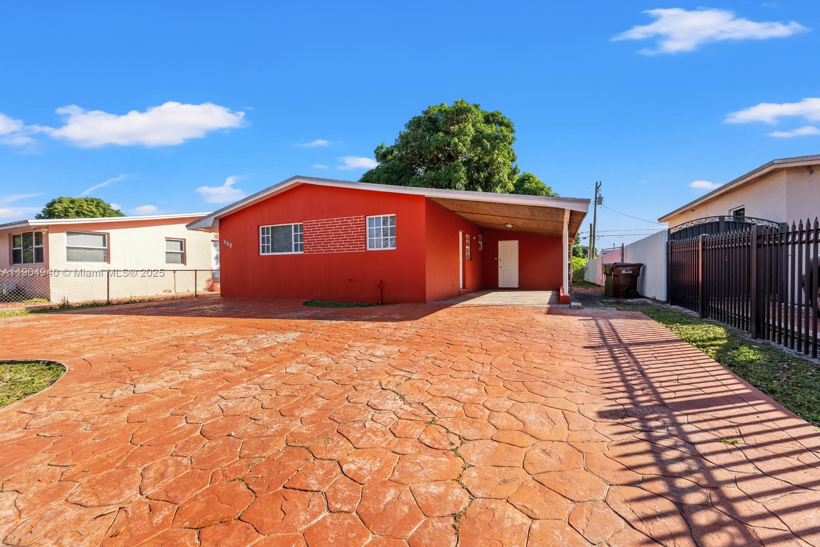 TOWN OF HIALEAH 1ST AMD - Residential Lease