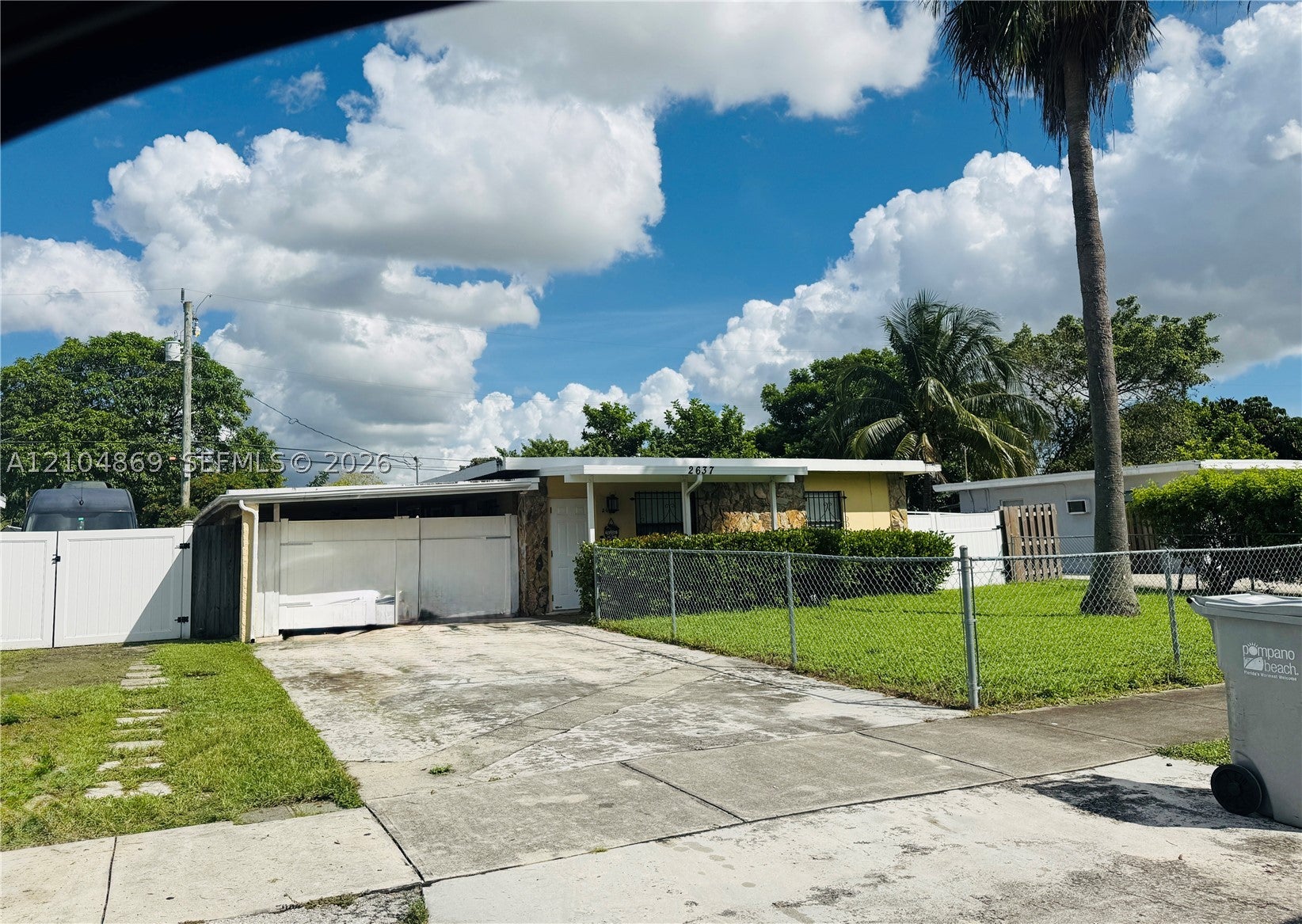 2637 NW 7th St 2637