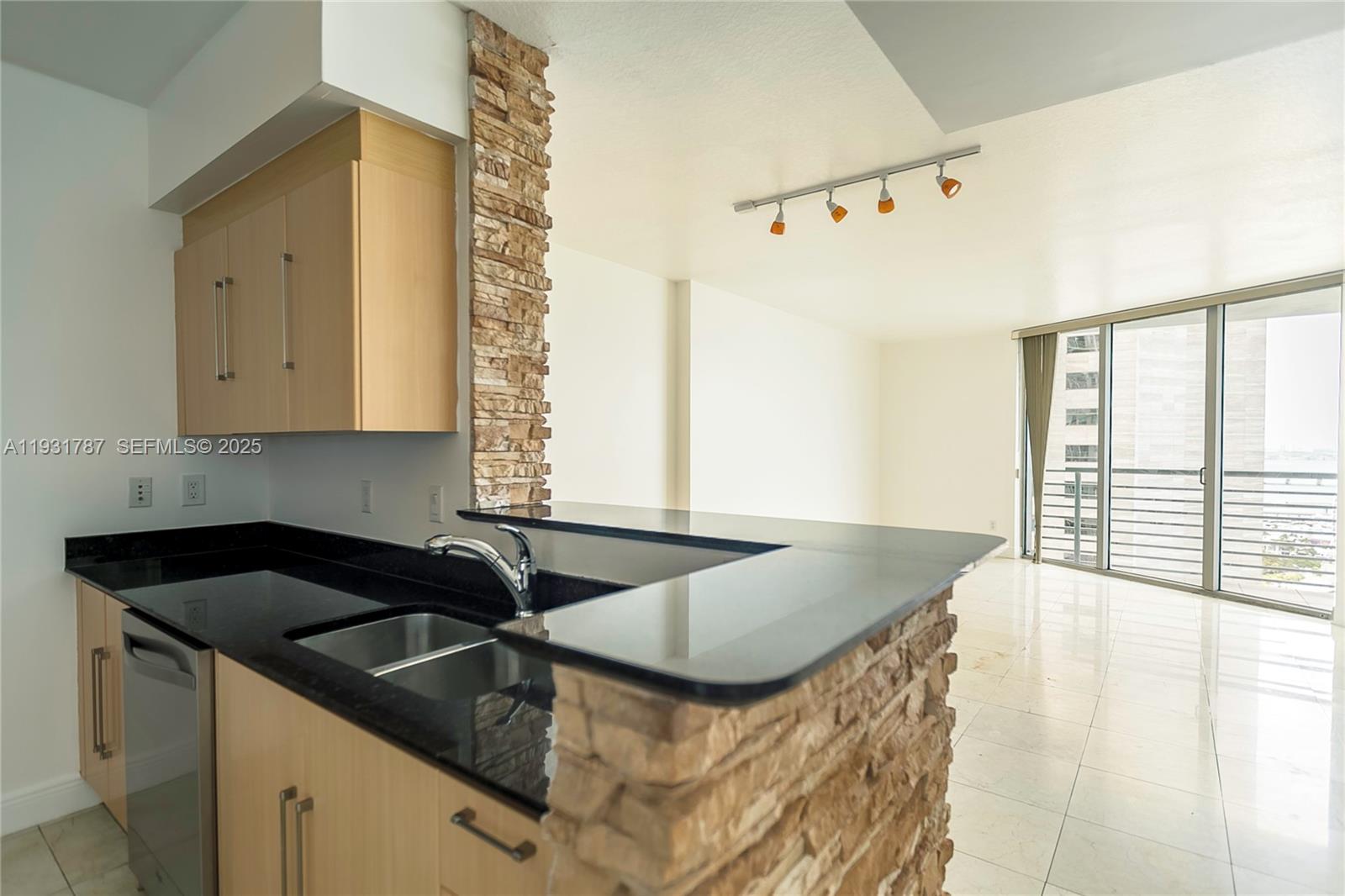 ONE MIAMI EAST CONDO - Residential