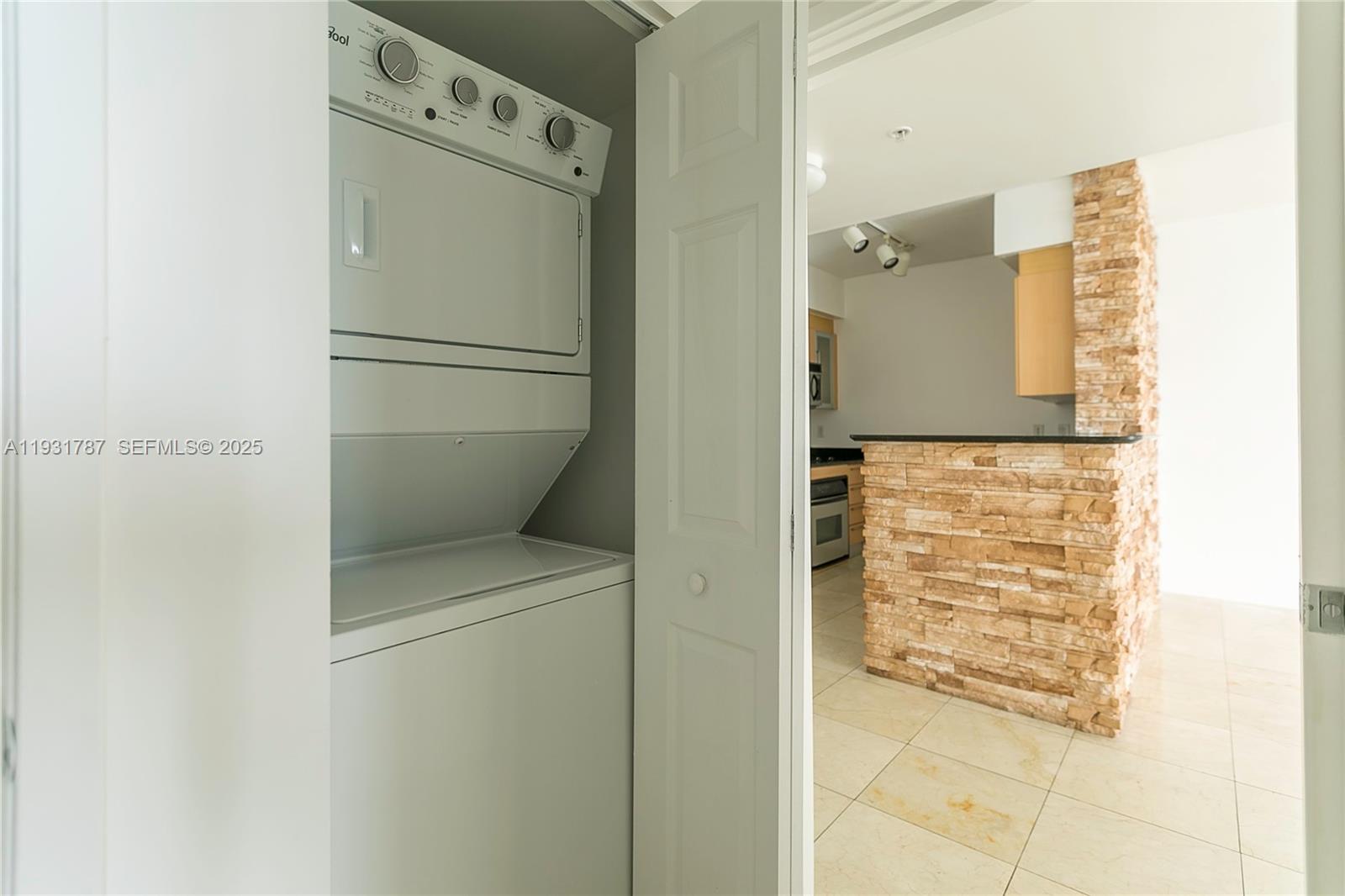 ONE MIAMI EAST CONDO - Residential