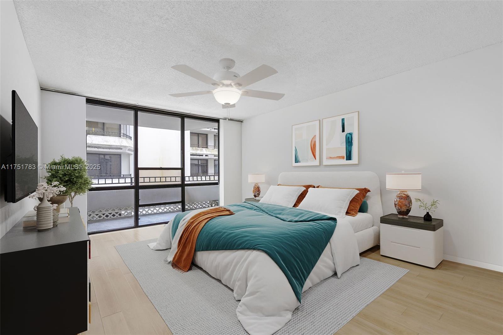 TOWERS OF KENDALE LAKES C - Residential