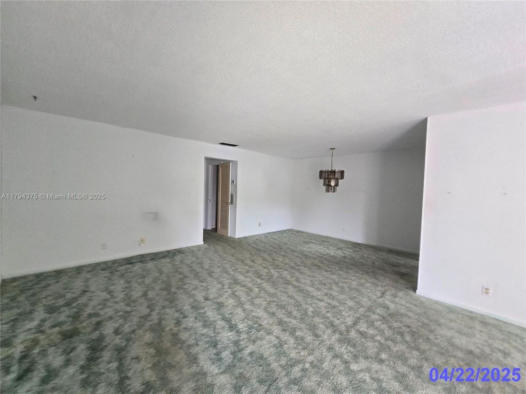 Photo of 135 High Point Blvd #B, Boynton Beach, FL 33435 (MLS # A11794375)